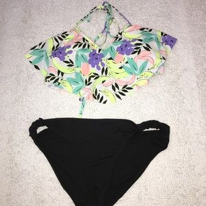 L.A.Hearts 2 Piece Swimsuit Size Medium Used Once